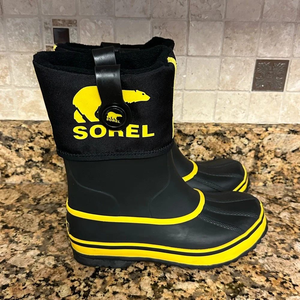 Black & Yellow Sorel Rain‎ Boots With Warming Inserts Size 4 - NEW